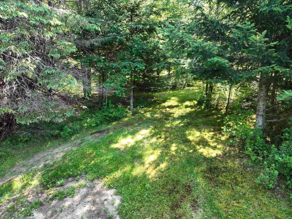 - Creek Road Albany VT 05820