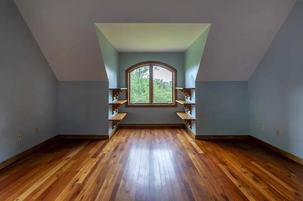 33 Jamie Lane Winhall VT 05340