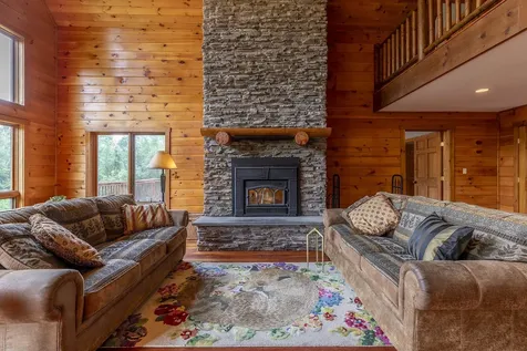 33 Jamie Lane Winhall VT 05340