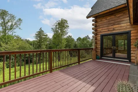 33 Jamie Lane Winhall VT 05340