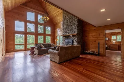 33 Jamie Lane Winhall VT 05340