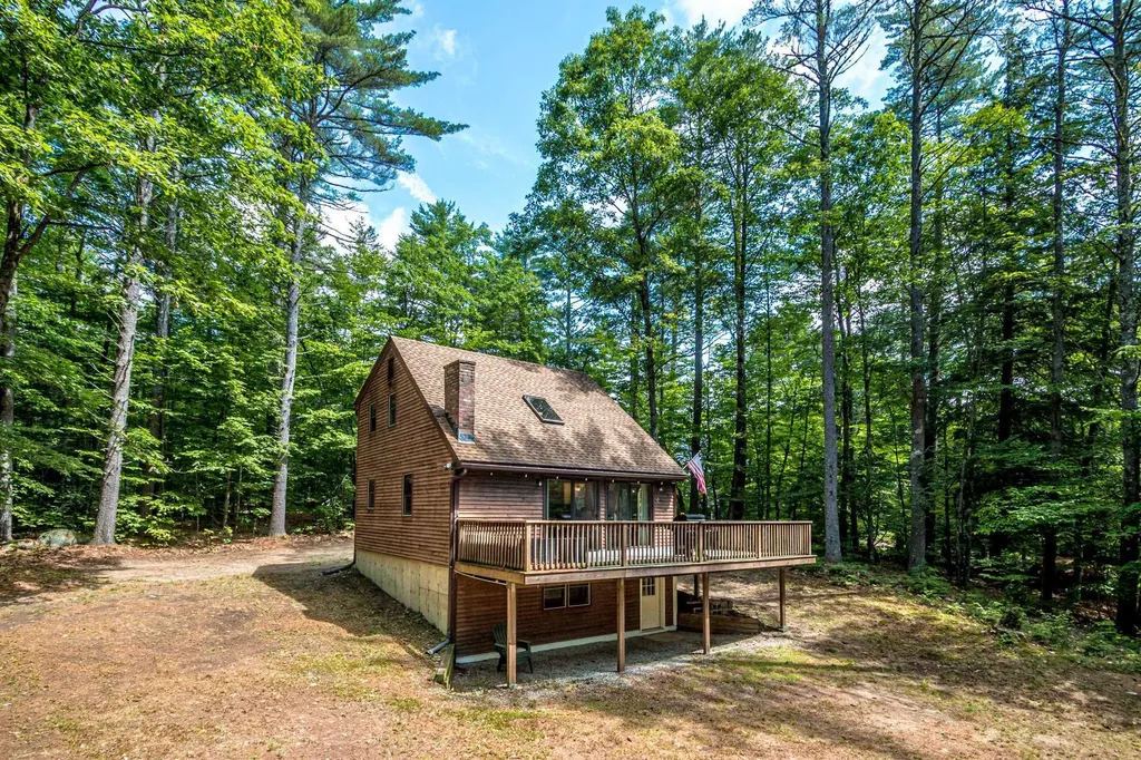 2 Altdorf Place Madison NH 03849