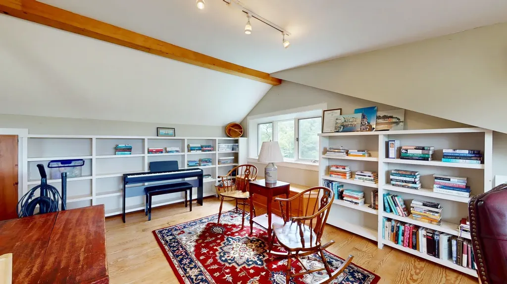 8498 Vt Route 22a Addison VT 05491