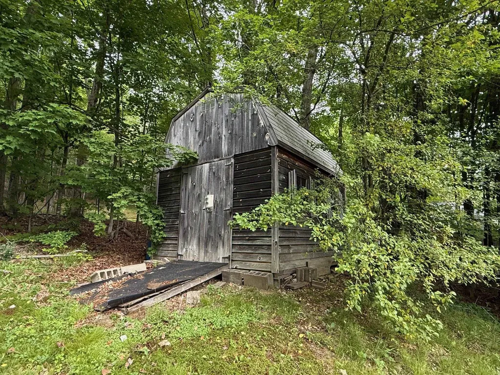 3 Depot Pond Road Milton NH 03851