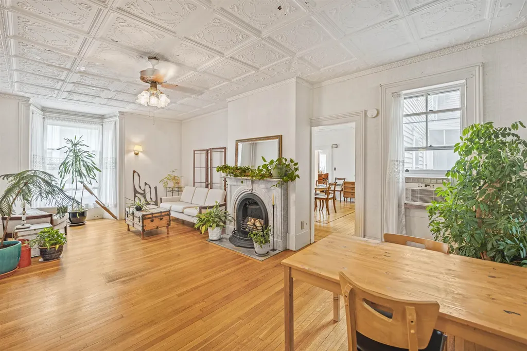 23 Mount Vernon Street Somersworth NH 03878