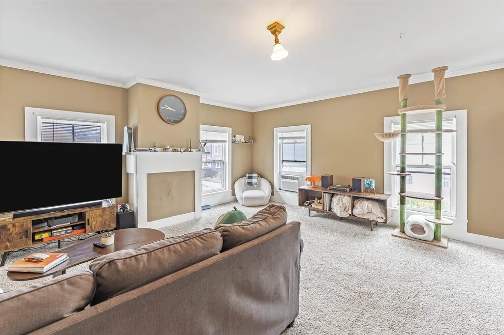 23 Mount Vernon Street Somersworth NH 03878