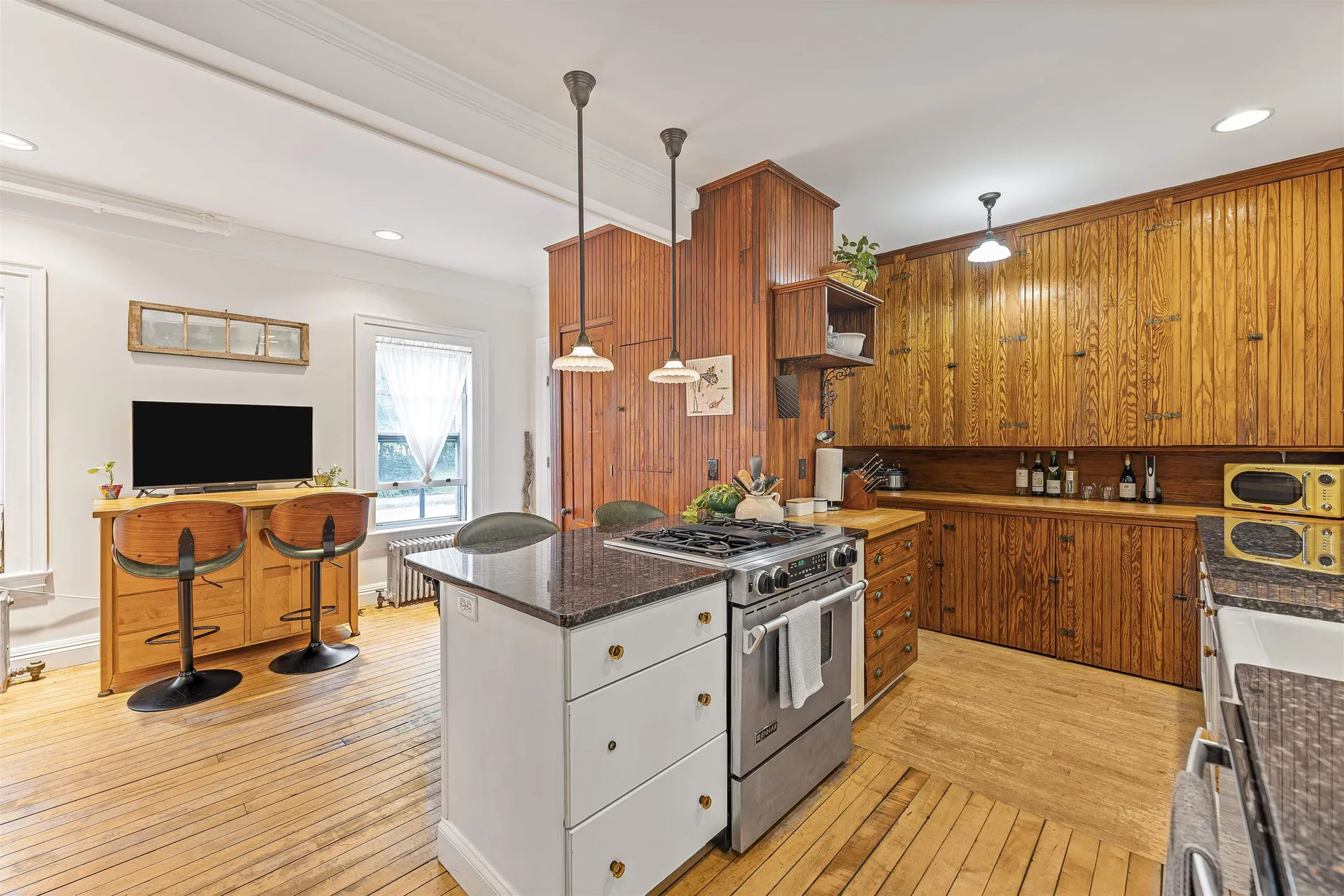 Somersworth NH, 23 Mount Vernon Street