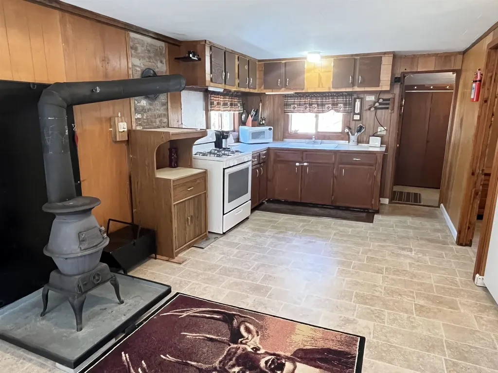 1771 Townshend Dam Road Wardsboro VT 05355