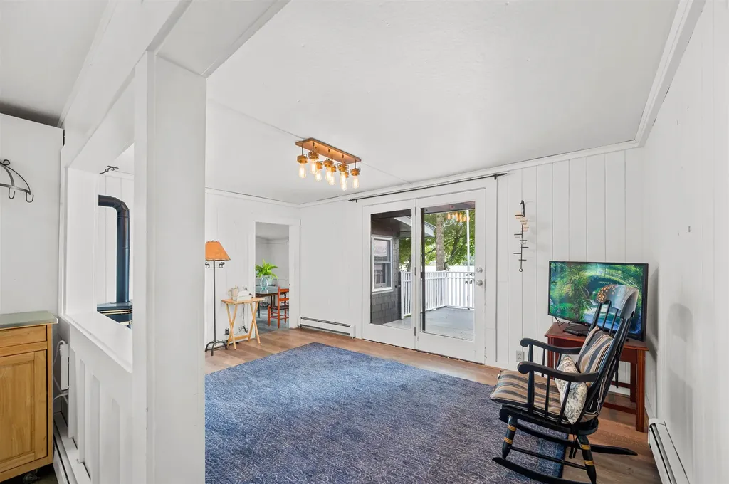 184 West Loop Road Elmore VT 05657