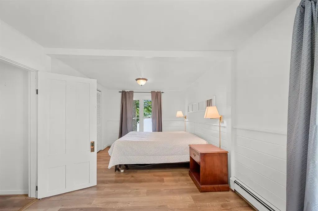 184 West Loop Road Elmore VT 05657