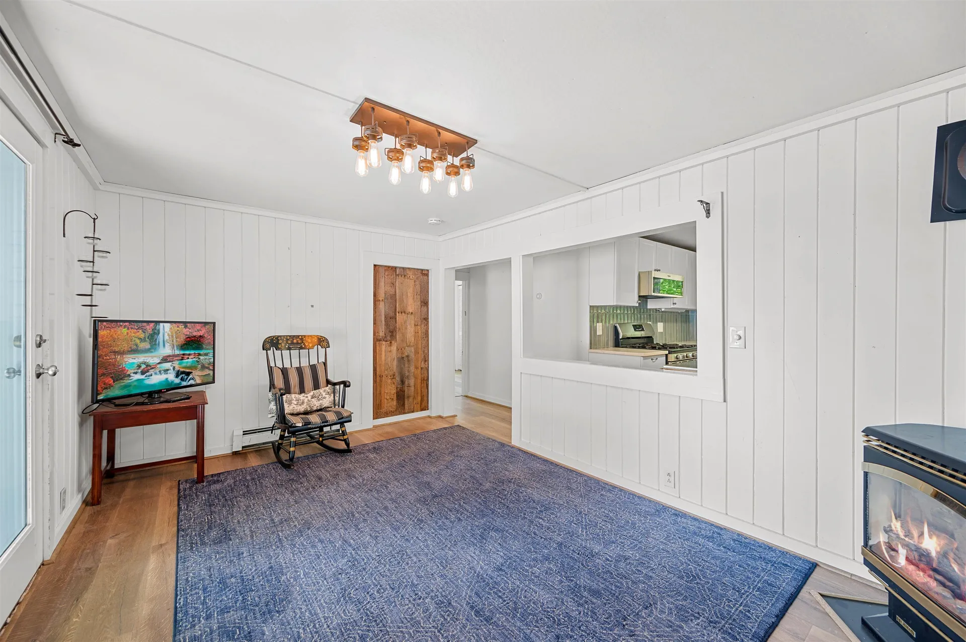 184 West Loop Road Elmore VT 05657