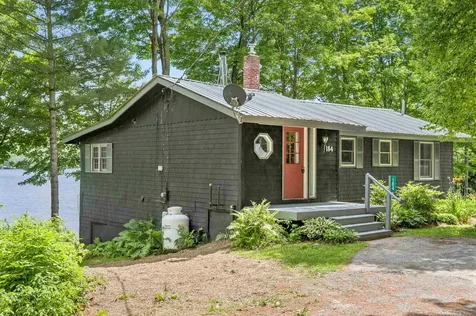 184 West Loop Road Elmore VT 05657