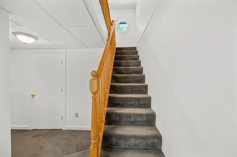 184 West Loop Road Elmore VT 05657