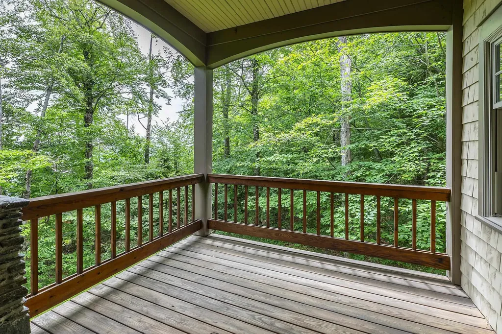 165 Moon Shadow Drive Ludlow VT 05149