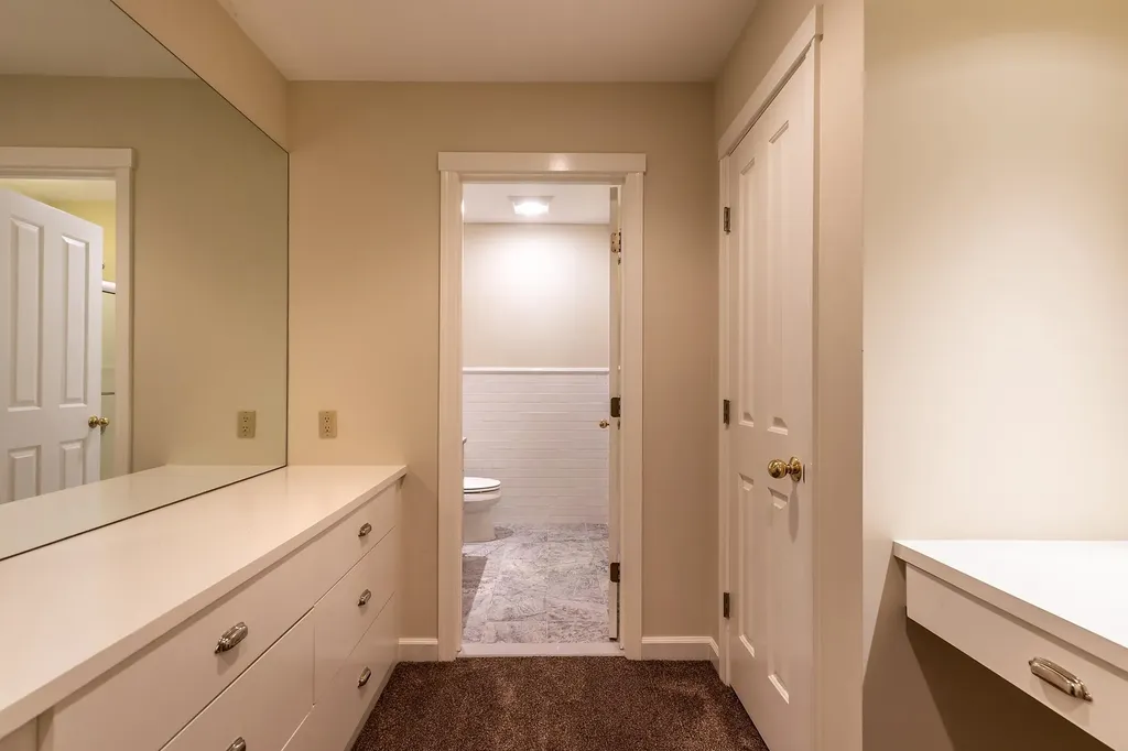 165 Moon Shadow Drive Ludlow VT 05149