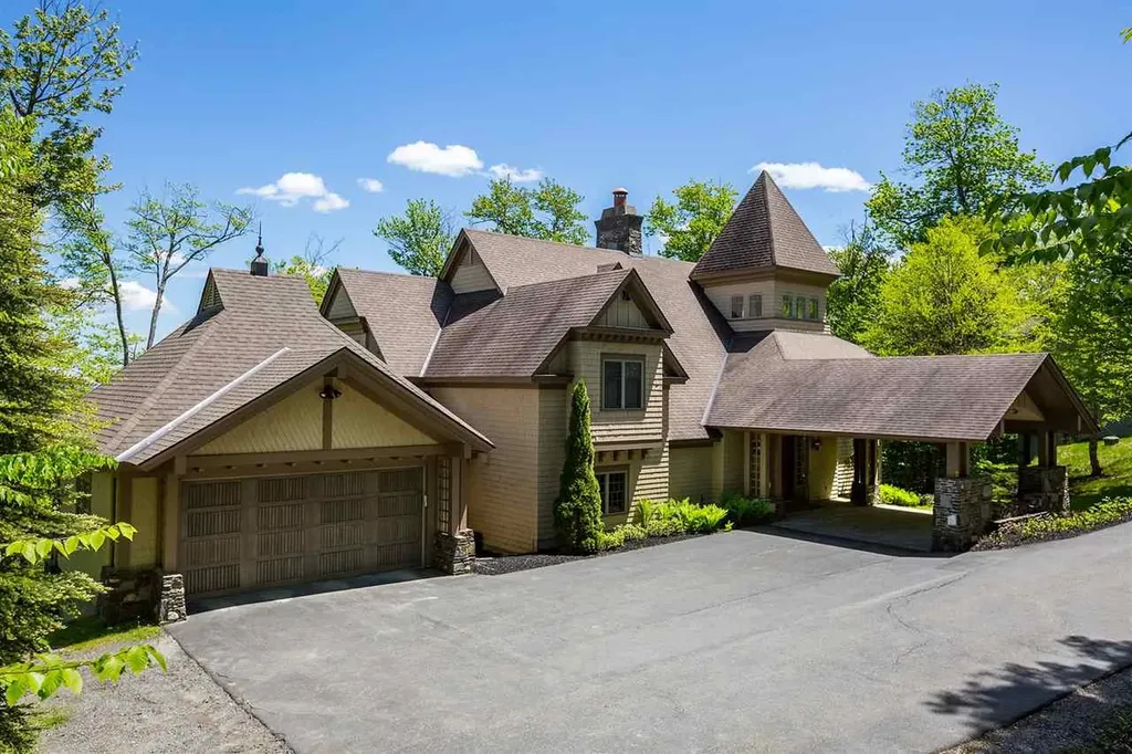 165 Moon Shadow Drive Ludlow VT 05149