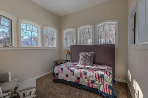 165 Moon Shadow Drive Ludlow VT 05149