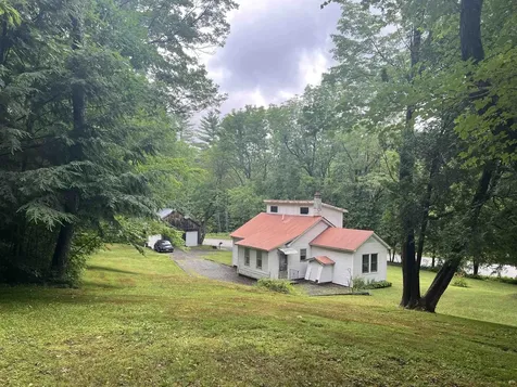 643 Vt Route 12 Hartland VT 05048