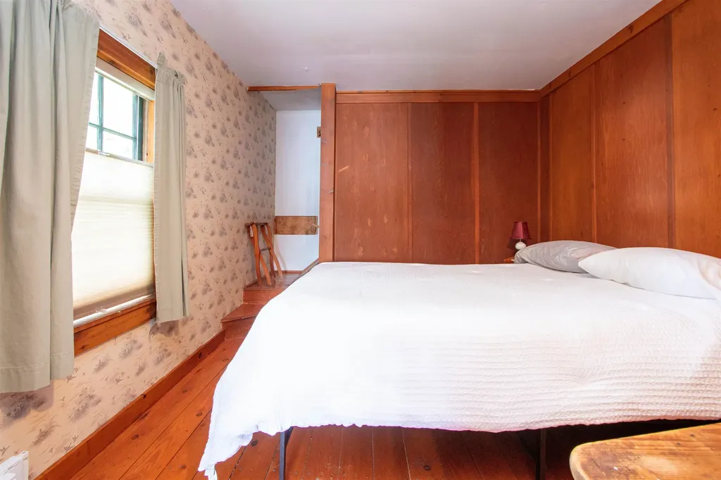 1639 West Shore Road Cabot VT 05647