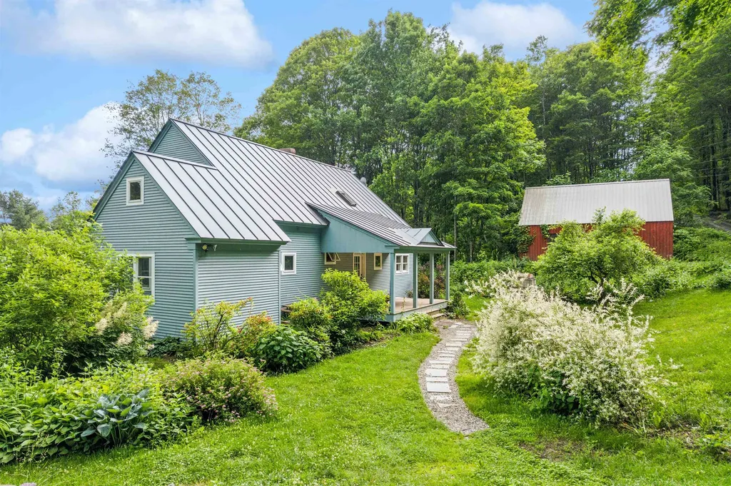 9 Farnham Drive Tunbridge VT 05077