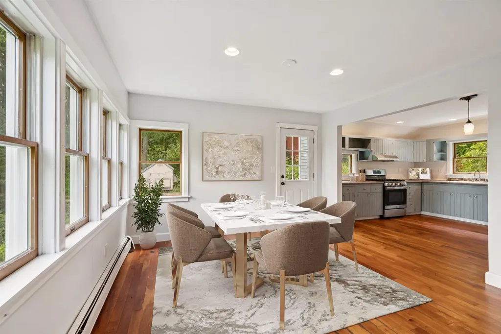 9 Farnham Drive Tunbridge VT 05077