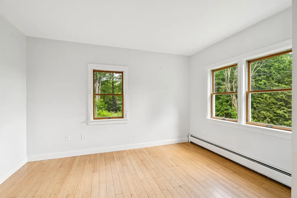 9 Farnham Drive Tunbridge VT 05077