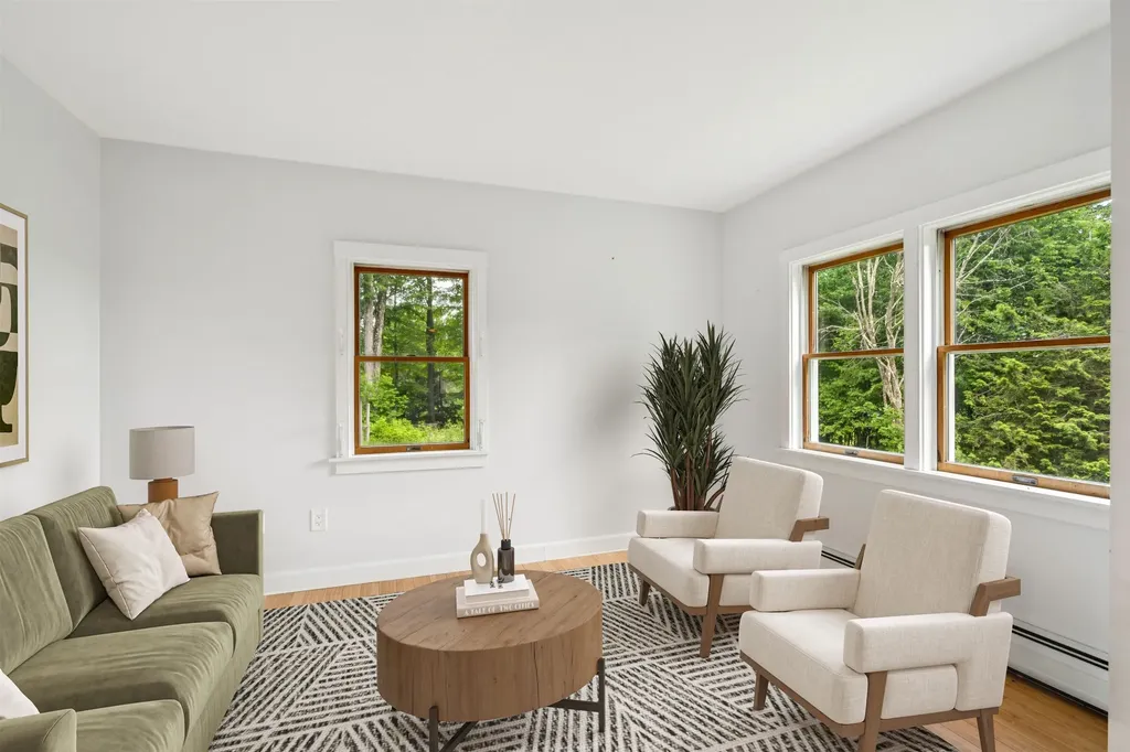 9 Farnham Drive Tunbridge VT 05077