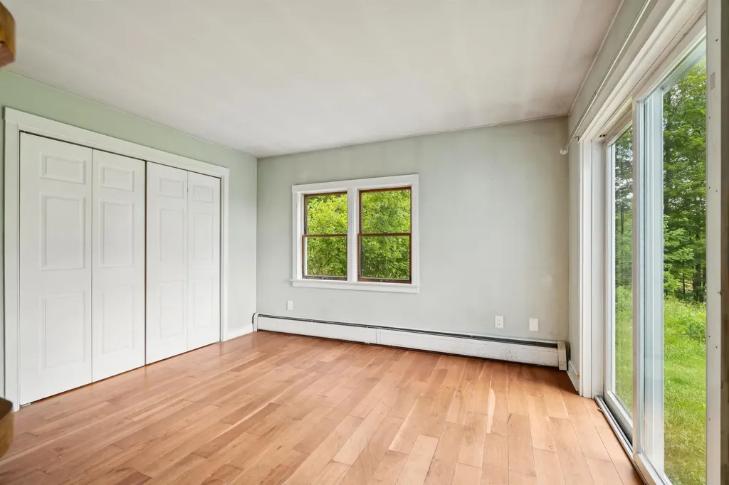 9 Farnham Drive Tunbridge VT 05077