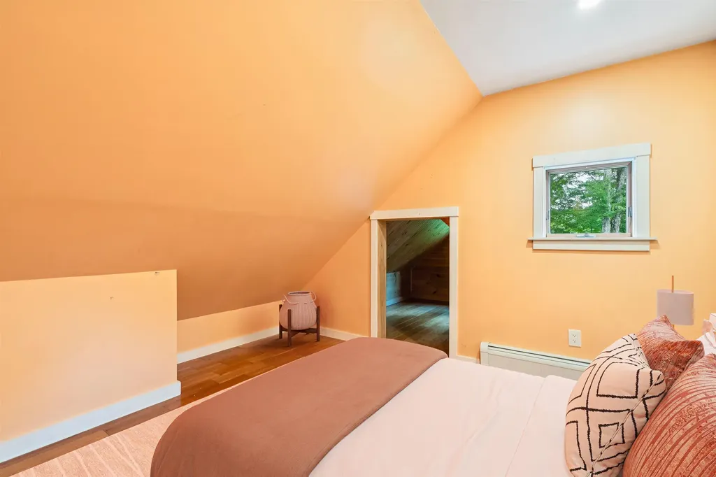 9 Farnham Drive Tunbridge VT 05077