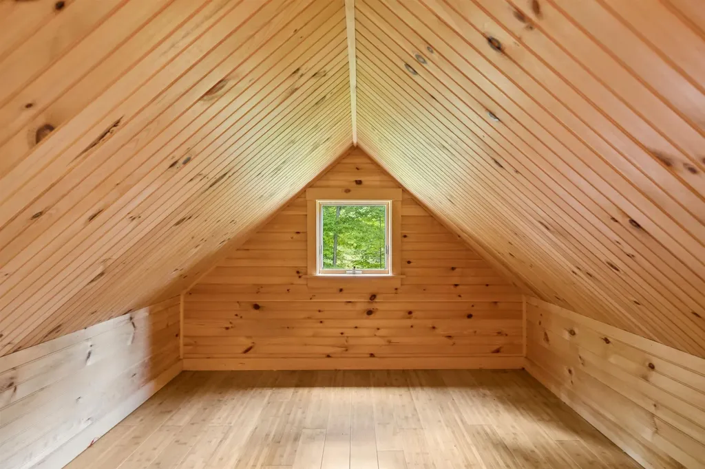 9 Farnham Drive Tunbridge VT 05077