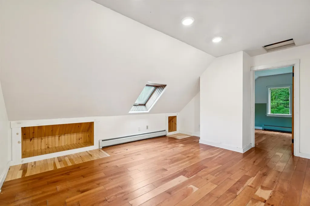 9 Farnham Drive Tunbridge VT 05077