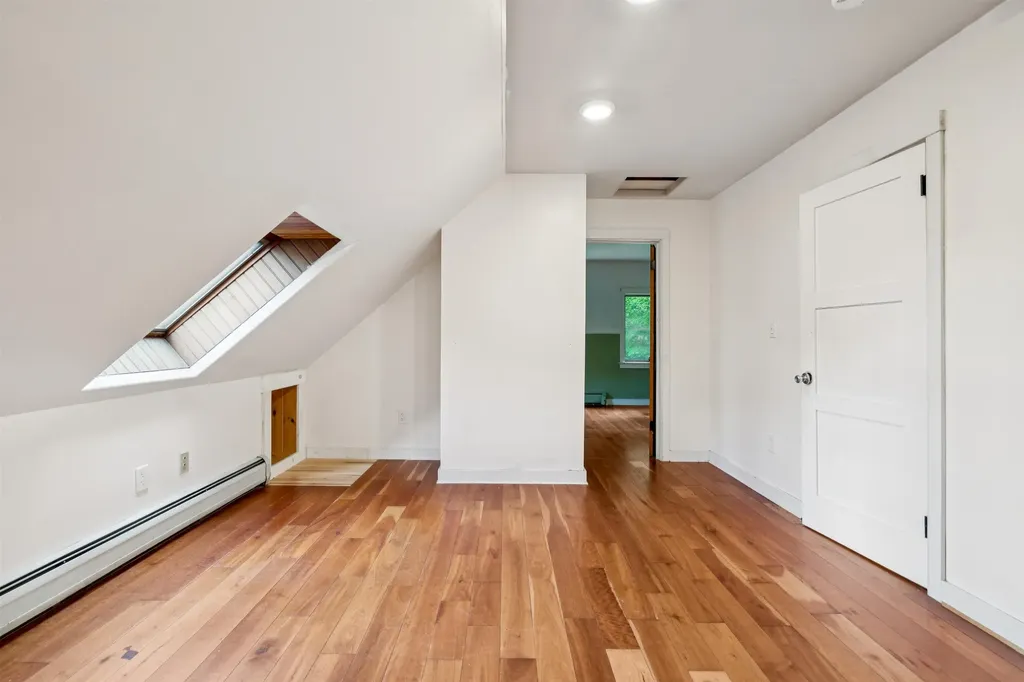 9 Farnham Drive Tunbridge VT 05077