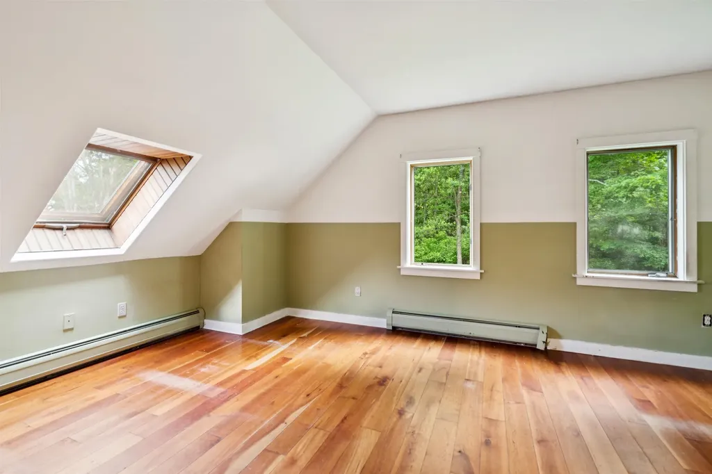 9 Farnham Drive Tunbridge VT 05077