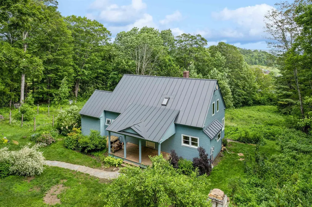 9 Farnham Drive Tunbridge VT 05077