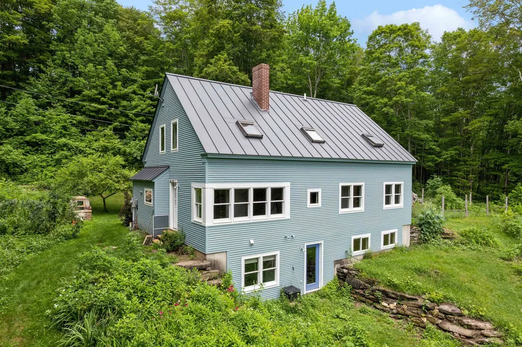 9 Farnham Drive Tunbridge VT 05077