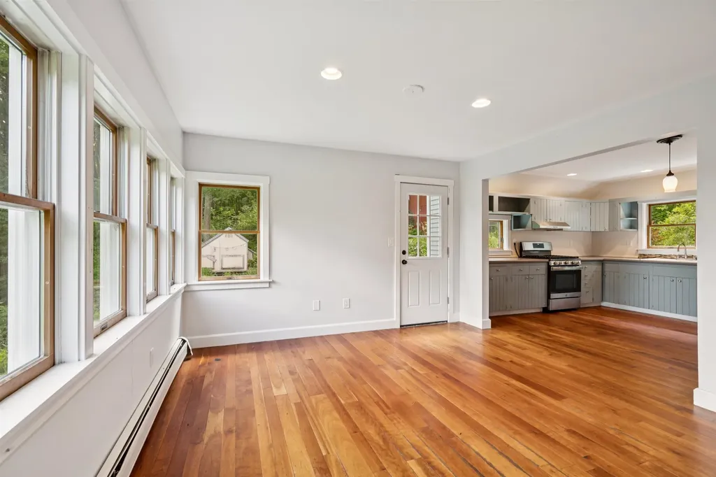 9 Farnham Drive Tunbridge VT 05077