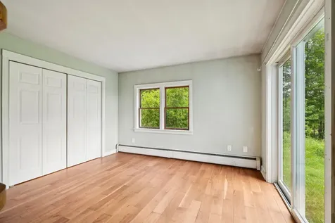 9 Farnham Drive Tunbridge VT 05077