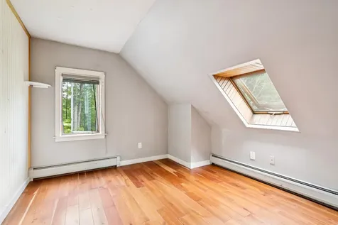 9 Farnham Drive Tunbridge VT 05077