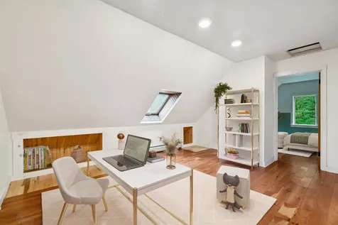 9 Farnham Drive Tunbridge VT 05077