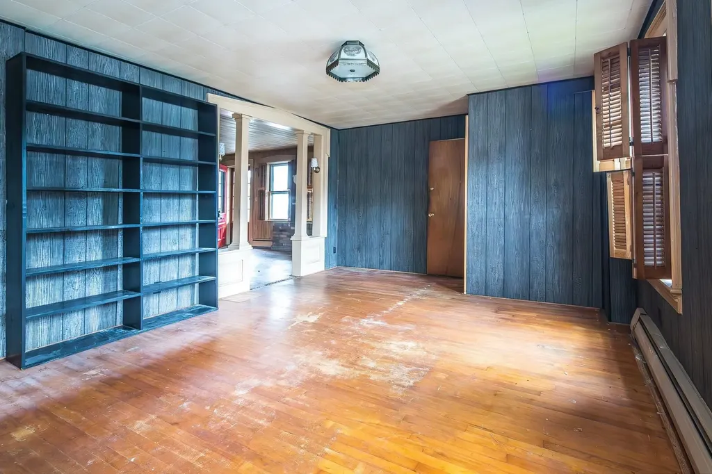 29 Woodstock Avenue Rutland City VT 05701