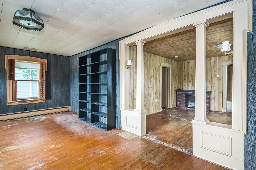 29 Woodstock Avenue Rutland City VT 05701