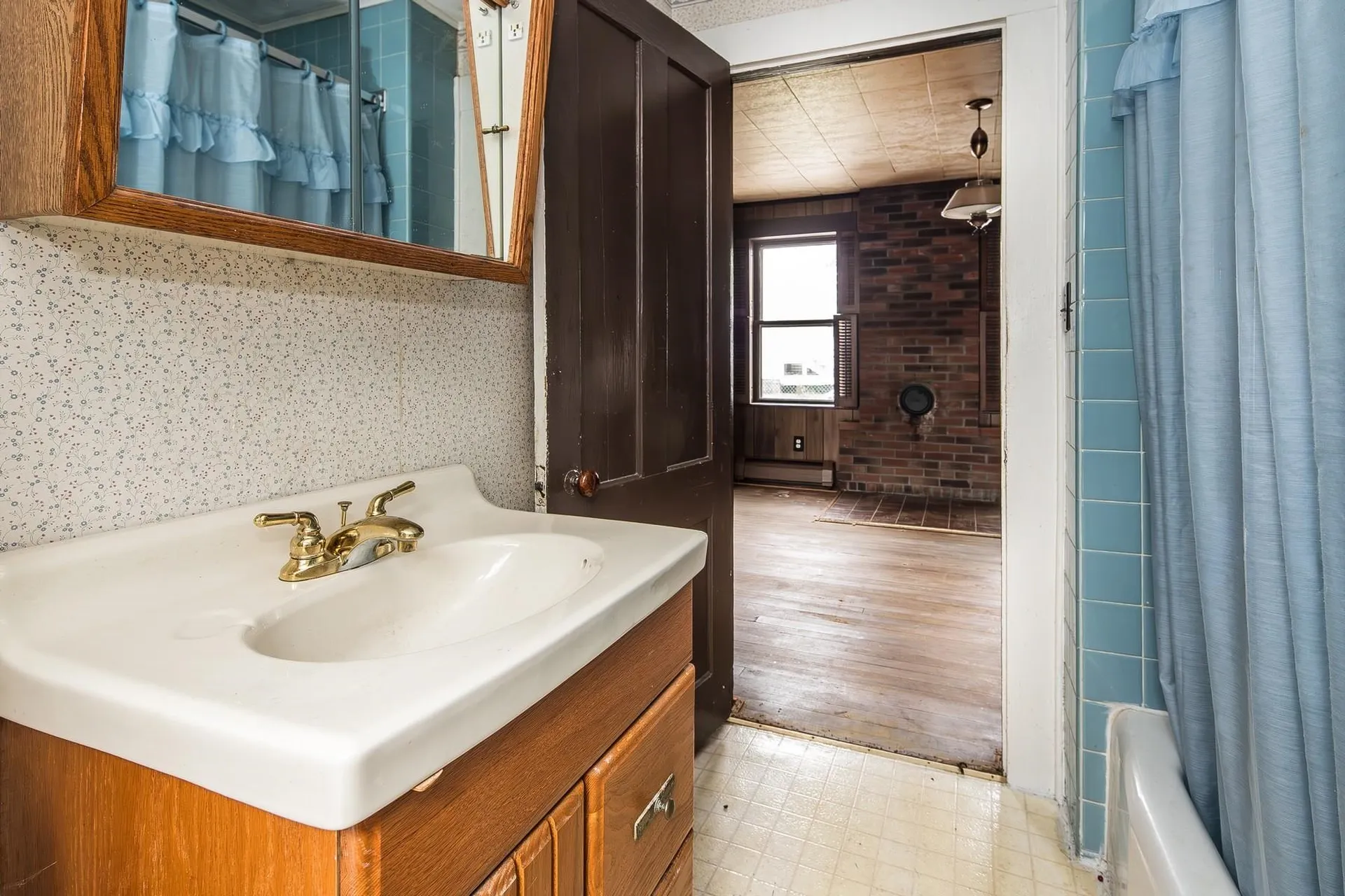 29 Woodstock Avenue Rutland City VT 05701