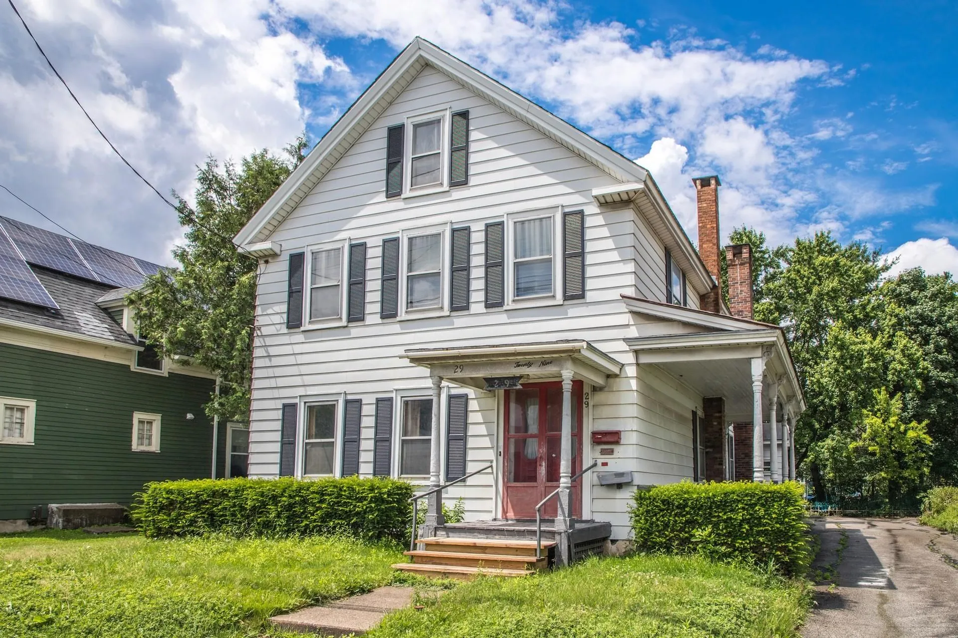 29 Woodstock Avenue Rutland City VT 05701