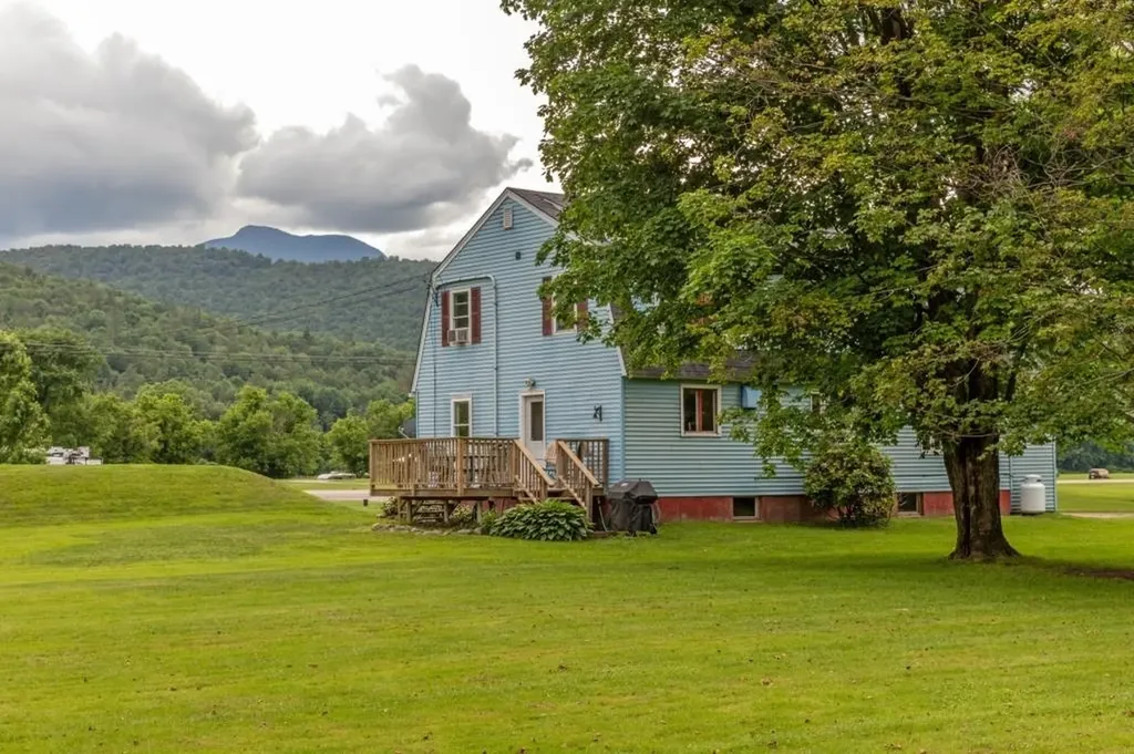 1756 Us Route 2 Waterbury VT 05676
