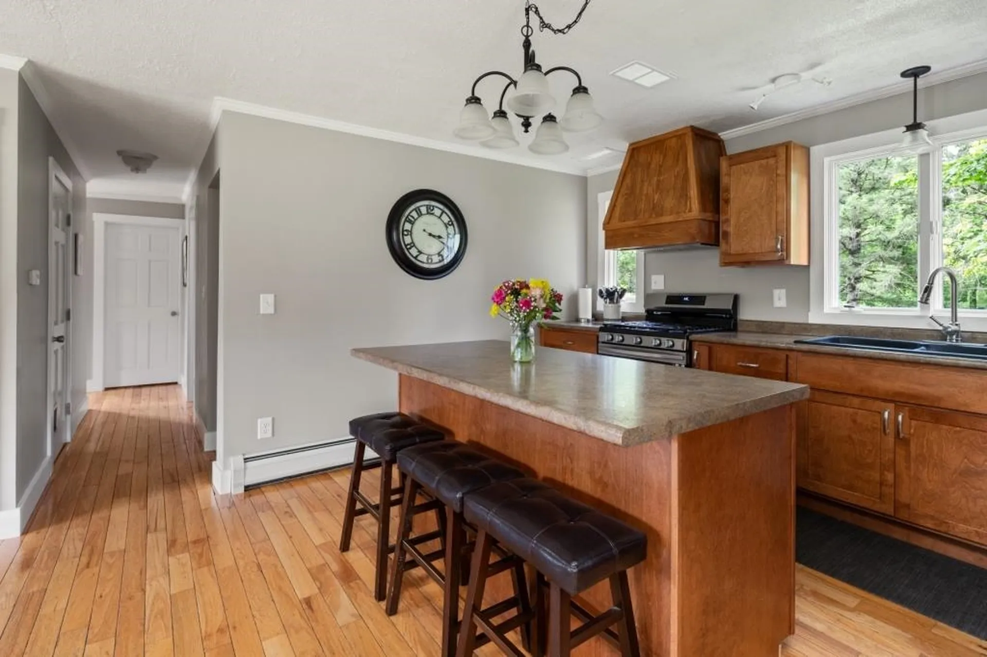 1756 Us Route 2 Waterbury VT 05676