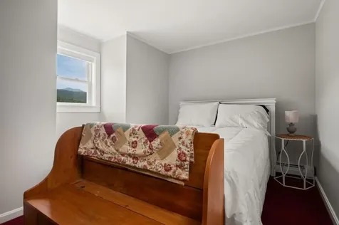 1756 Us Route 2 Waterbury VT 05676