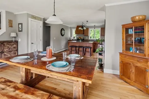 1756 Us Route 2 Waterbury VT 05676