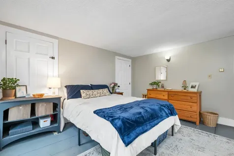 668 South Main Street Wolfeboro NH 03894