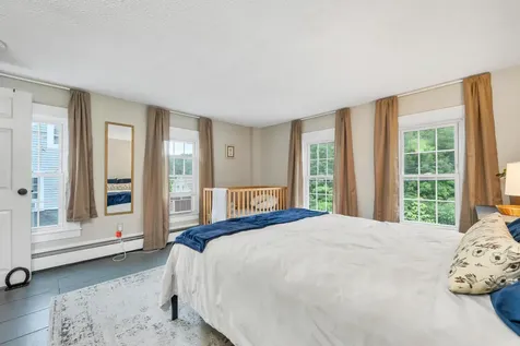 668 South Main Street Wolfeboro NH 03894
