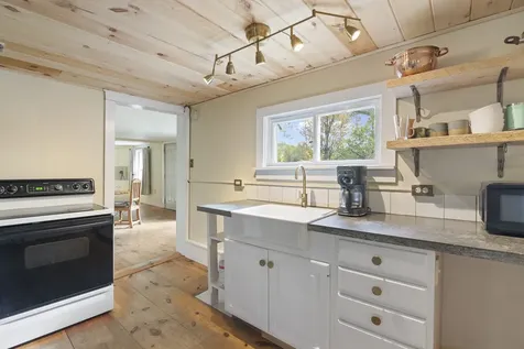 3021 Potter Road Wardsboro VT 05355